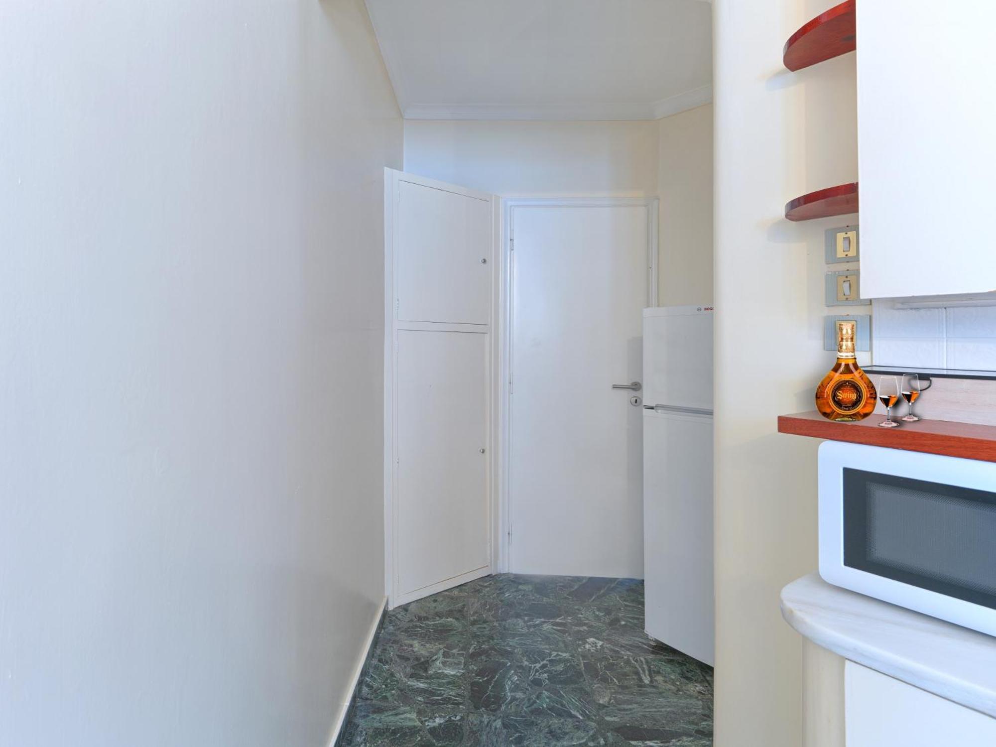 Central Pagrati Apartment With Park View Balcony - Opp Pangrati Grove Athene Buitenkant foto